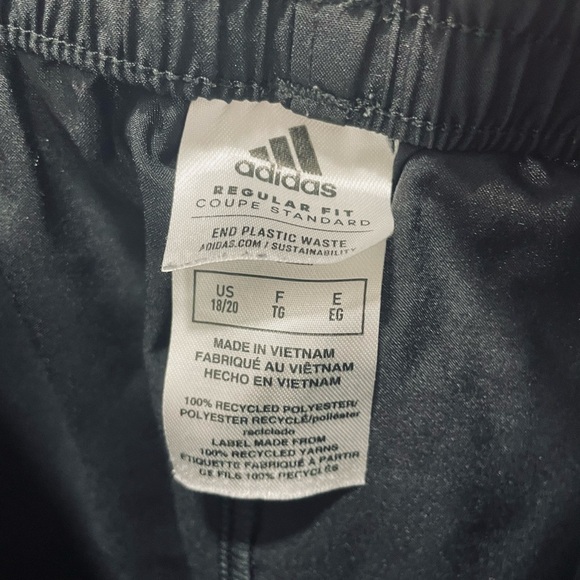 Adidas Black Athletic Shorts - Picture 5 of 10